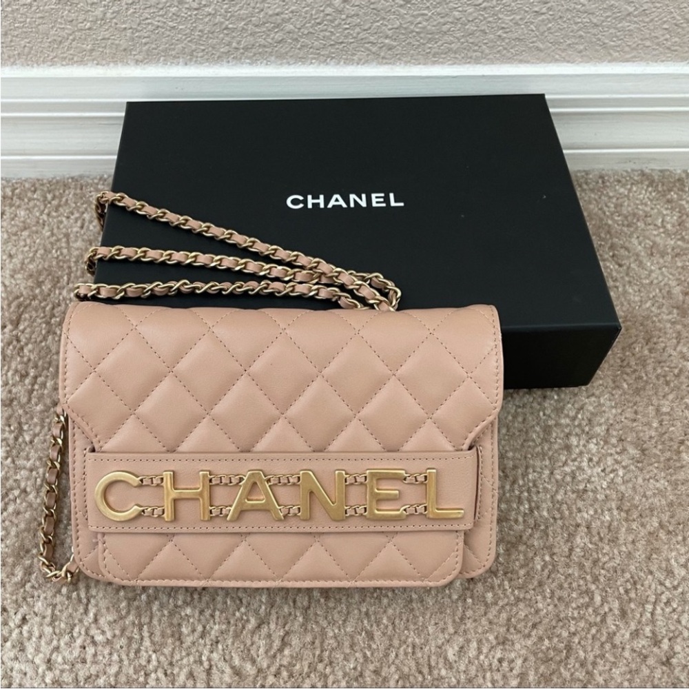 Authentic Chanel Quilted Crossbody Bag with Gold Chain